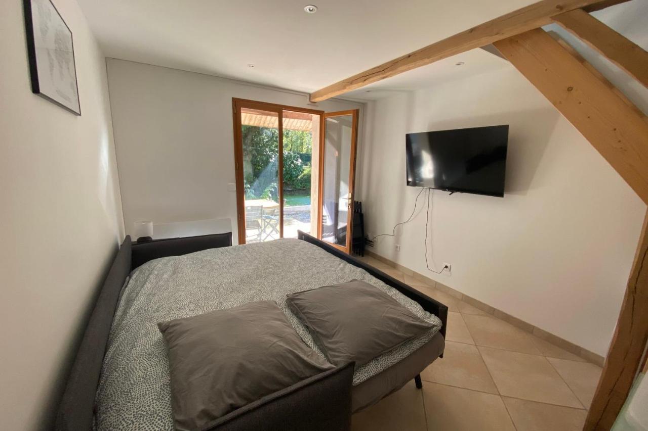 Clos Briard La Houssaye-en-Brie Экстерьер фото
